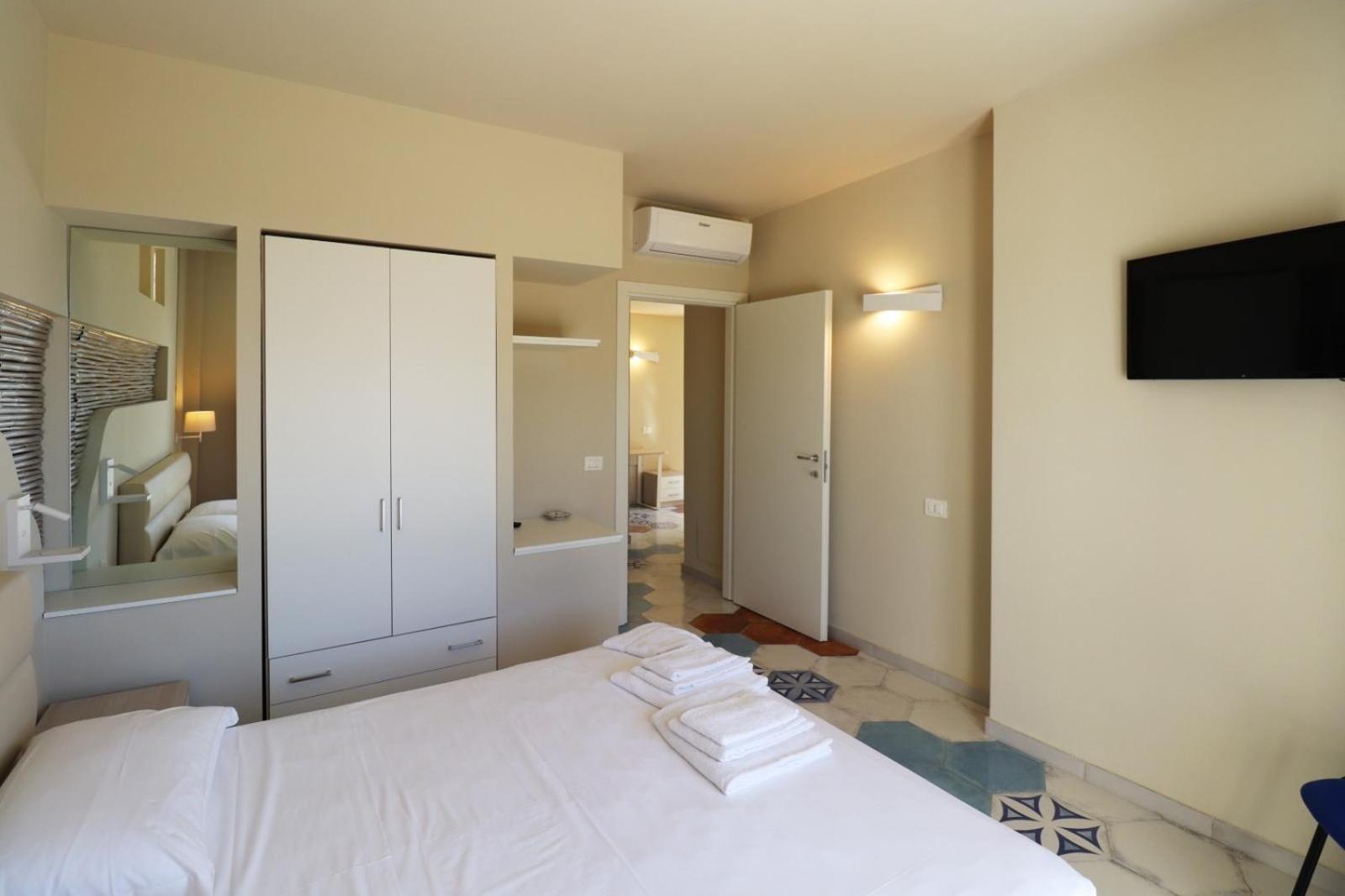 Borgo San Cosmo Tropea Bed & Breakfast Brattiro Exterior foto
