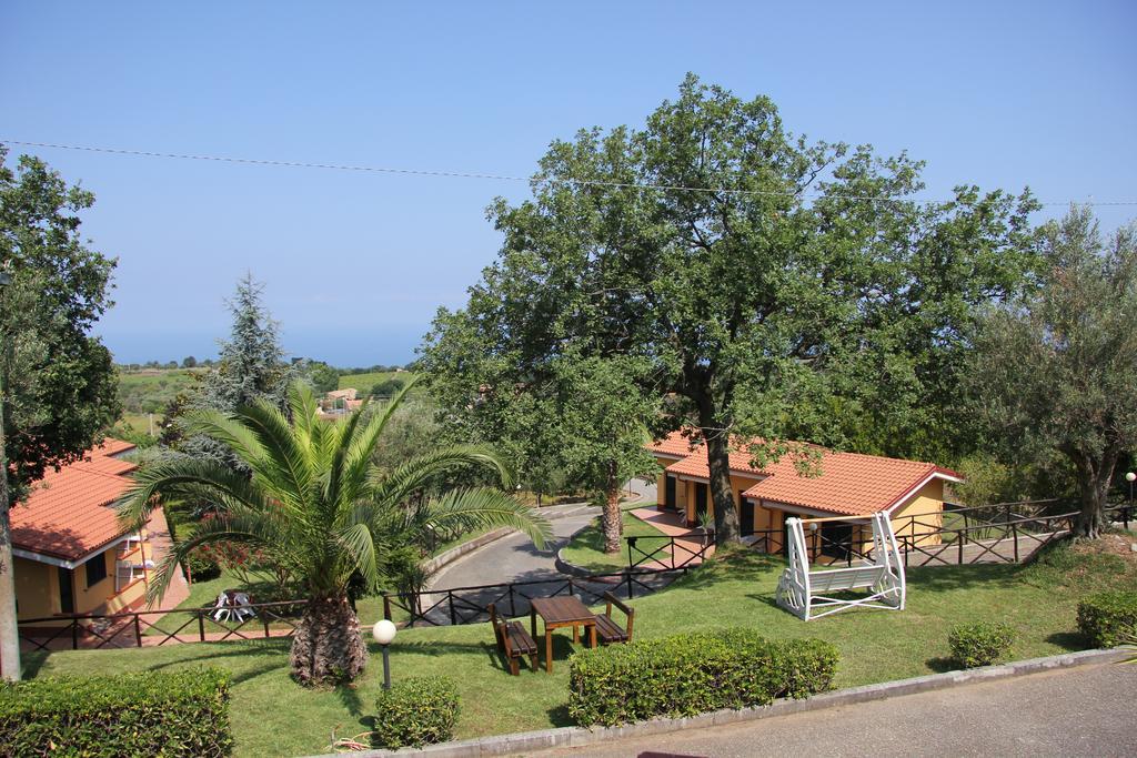 Borgo San Cosmo Tropea Bed & Breakfast Brattiro Exterior foto
