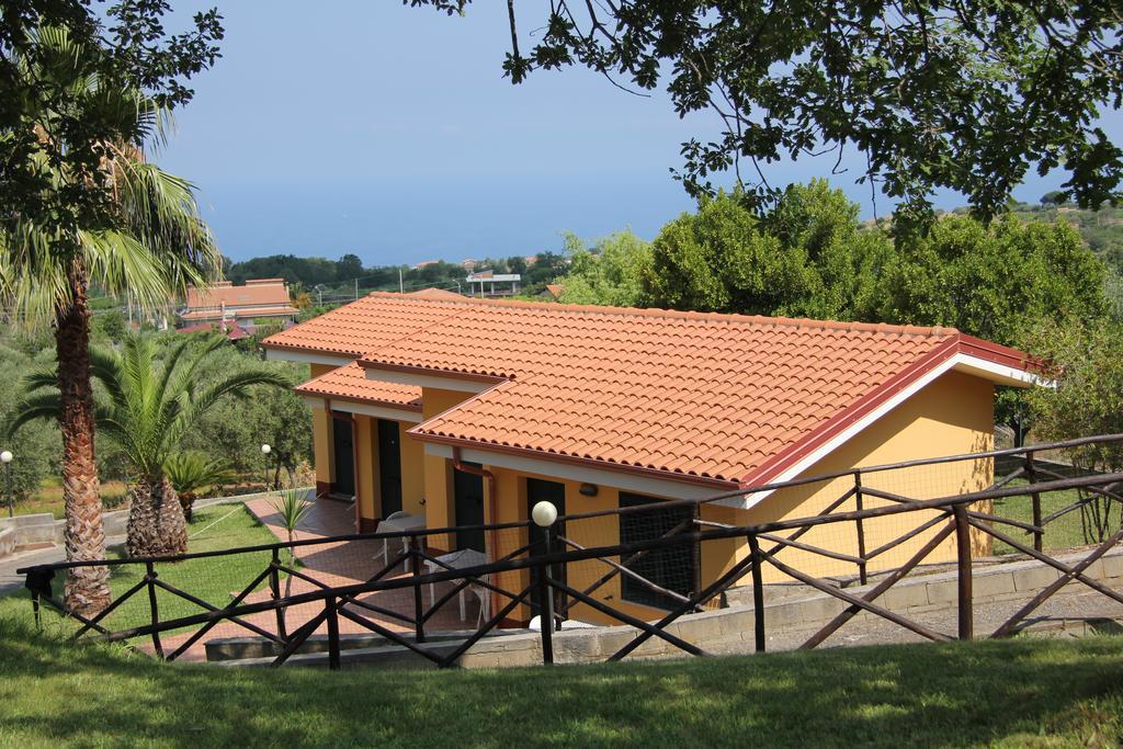 Borgo San Cosmo Tropea Bed & Breakfast Brattiro Exterior foto