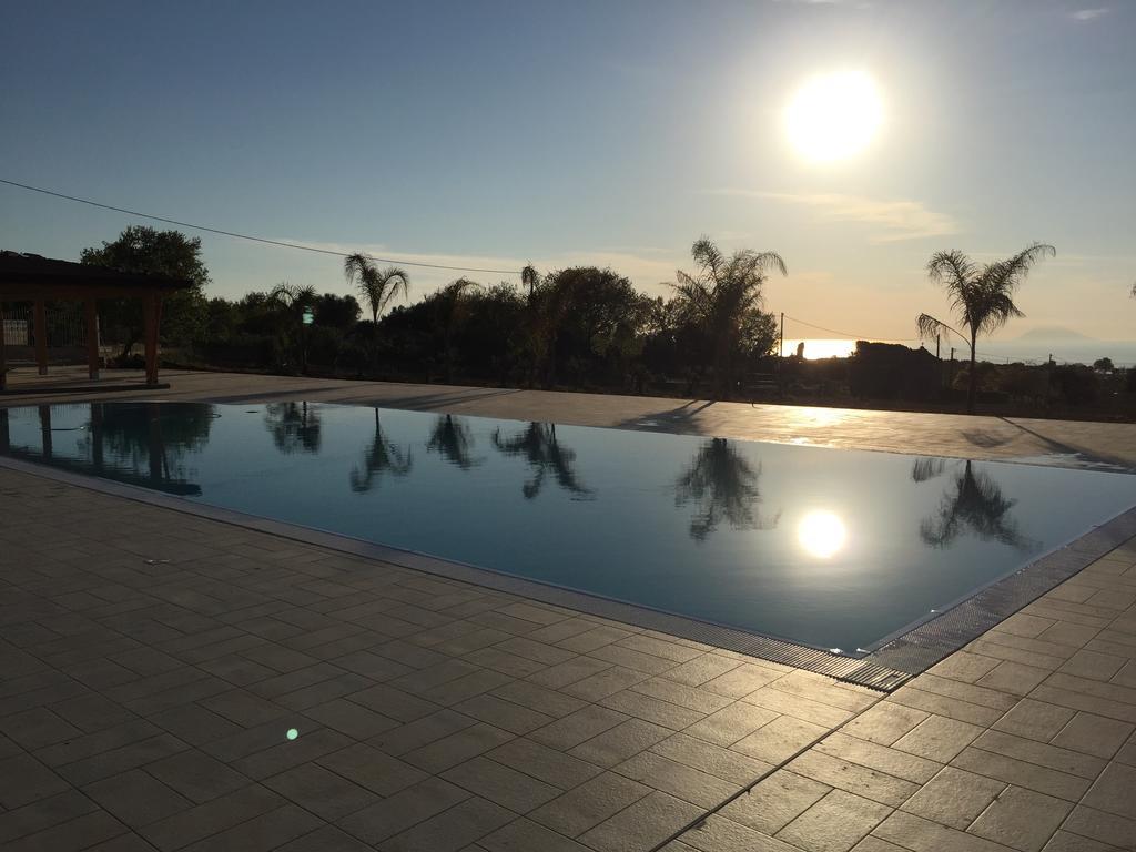 Borgo San Cosmo Tropea Bed & Breakfast Brattiro Exterior foto