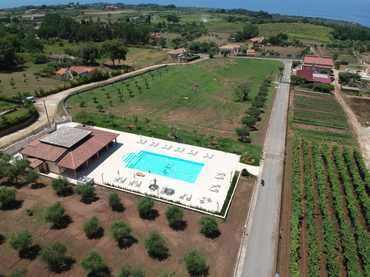 Borgo San Cosmo Tropea Bed & Breakfast Brattiro Exterior foto