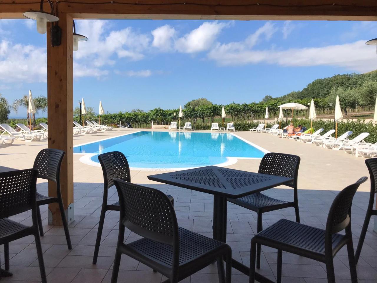 Borgo San Cosmo Tropea Bed & Breakfast Brattiro Exterior foto